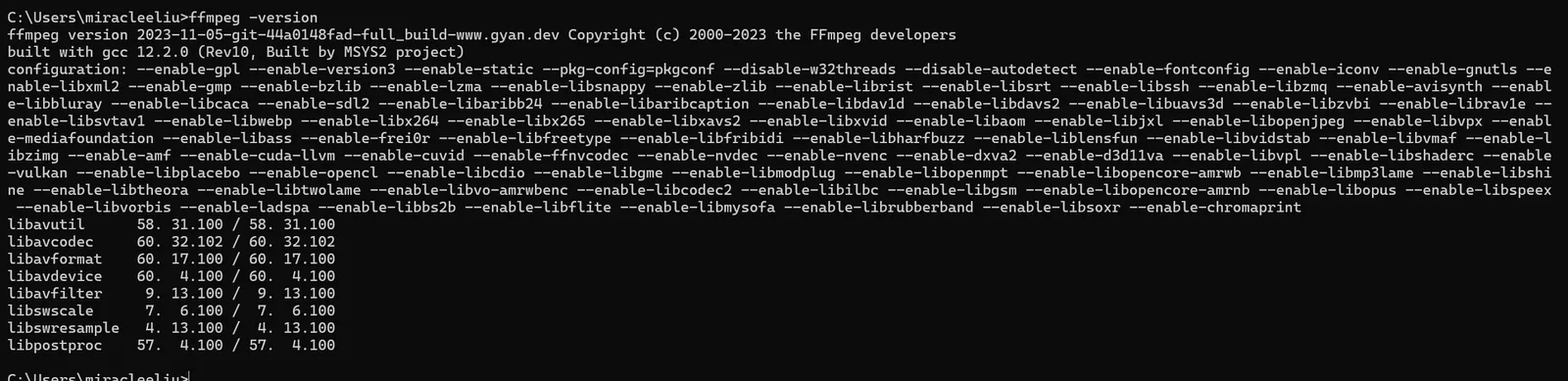 图片展示的是在命令提示符(CMD)中输入`ffmpeg -version`命令后的输出结果。显示了FFmpeg版本为2023 - 11 - 05 - git - 80148f4ad - full - build - www.gyan. dev,以及其构建信息,包括编译器、编译器版本、编译器选项等。还列出了FFmpeg支持的编解码器、滤镜、格式等。该图片与文档中验证FFmpeg安装成功的上下文对应,直观呈现了安装成功后的版本信息。